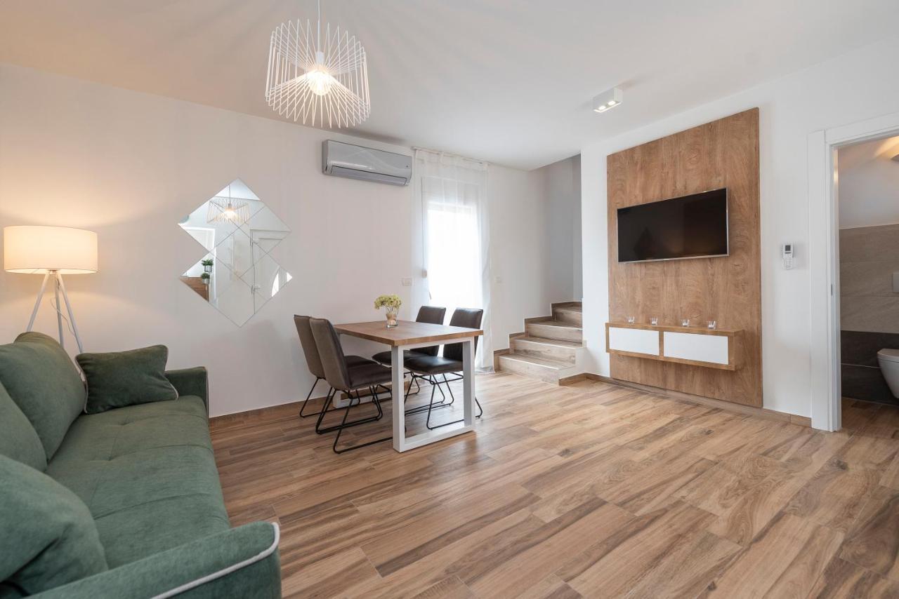 Luxury Apartments - La Vir 1 & 2 Ngoại thất bức ảnh