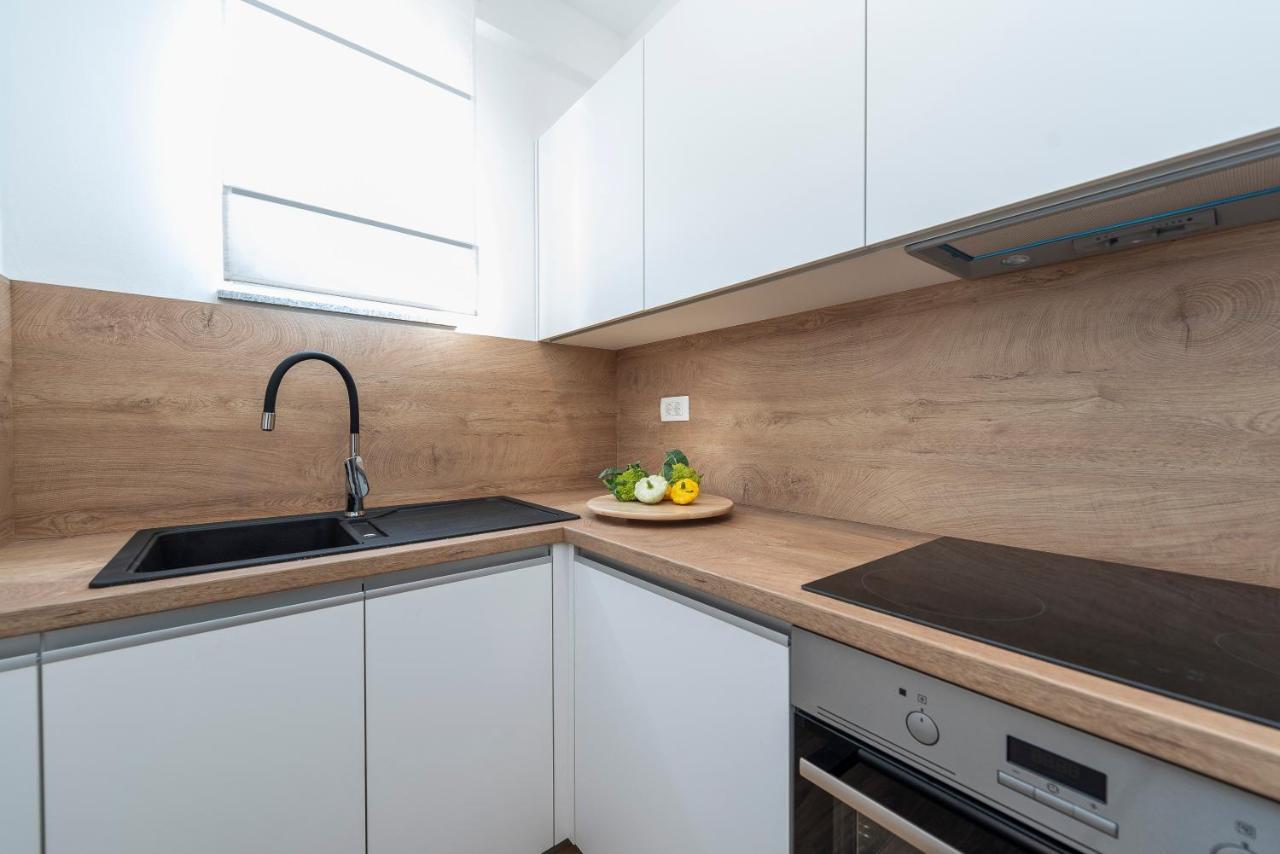 Luxury Apartments - La Vir 1 & 2 Ngoại thất bức ảnh